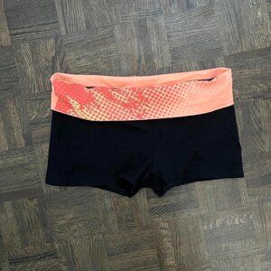 Vintage 2000's Foldover Shorts Size L